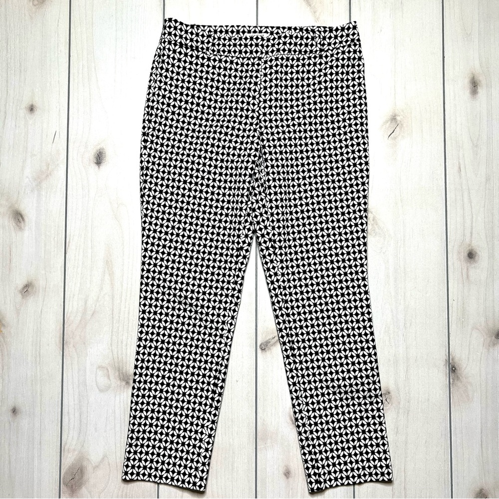 Anne Klein Director Black & White Printed Jacquard Straight Ankle Dress Pants